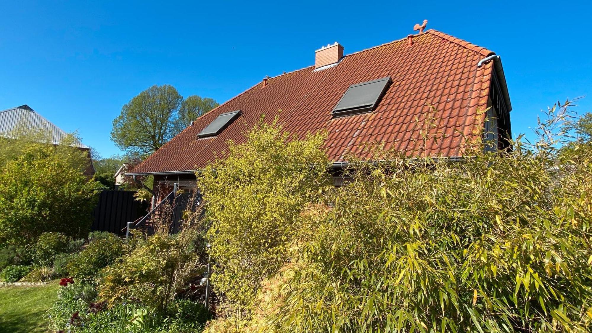 Kleiner Leuchtturm - Steuerbord Ferienhaus *